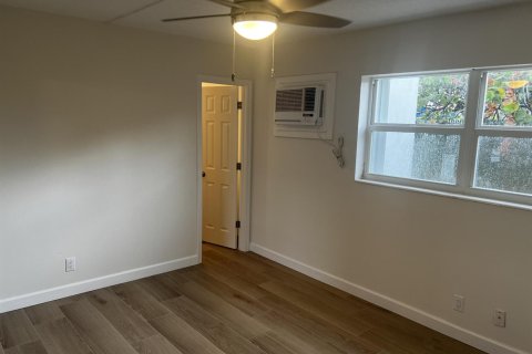 Condo in Boynton Beach, Florida, 1 bedroom  № 2268671 - photo 9