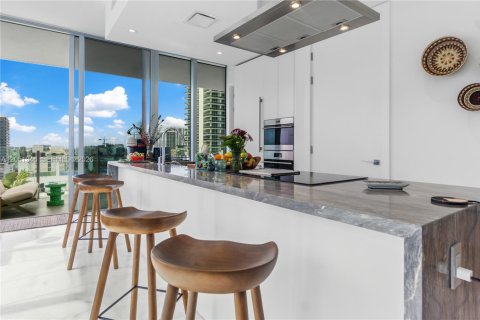 Copropriété à louer à Miami, Floride: 2 chambres, 88.72 m2 № 2262939 - photo 8