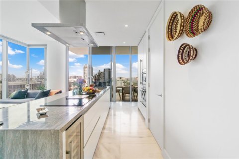 Copropriété à louer à Miami, Floride: 2 chambres, 88.72 m2 № 2262939 - photo 13