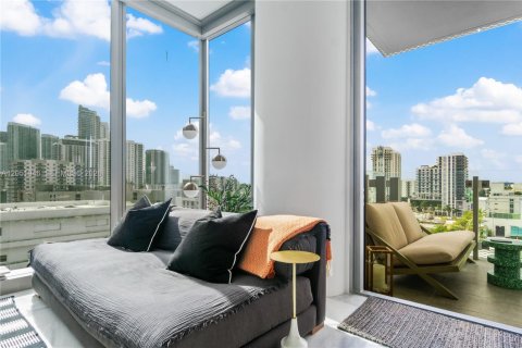 Copropriété à louer à Miami, Floride: 2 chambres, 88.72 m2 № 2262939 - photo 11