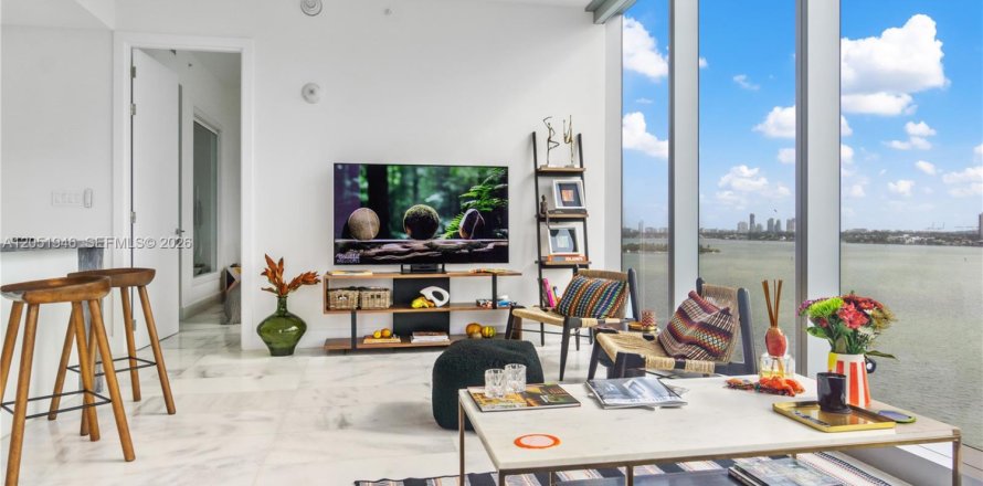 Condo à Miami, Floride, 2 chambres № 2262939