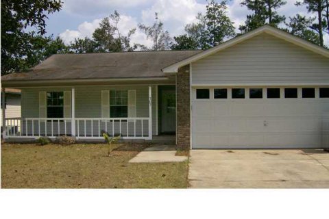House in Niceville, Florida 3 bedrooms, 123.1 sq.m. № 590413 - photo 1