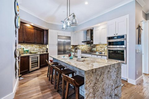 Townhouse in North Palm Beach, Florida 3 bedrooms, 319.31 sq.m. № 2245209 - photo 8