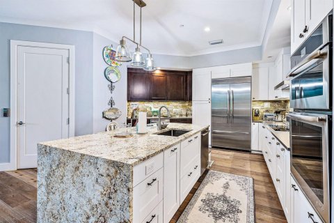 Townhouse in North Palm Beach, Florida 3 bedrooms, 319.31 sq.m. № 2245209 - photo 9
