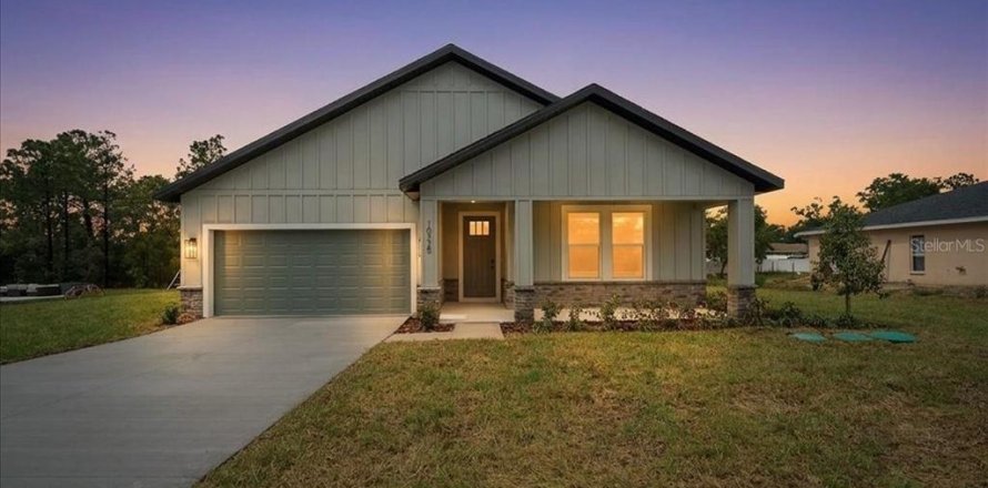 Villa ou maison à Weeki Wachee, Floride 4 chambres, 191.47 m2 № 2223350
