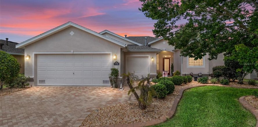 Casa en Ocala, Florida 3 dormitorios, 194.17 m2 № 1759573