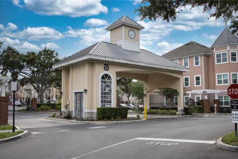 Condo in Orlando, Florida, 3 bedrooms  № 2229348 - photo 25