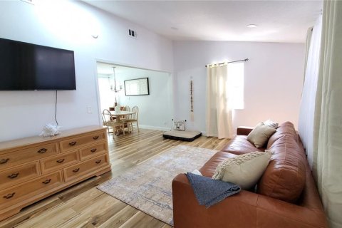 House in Saint Augustine, Florida 3 bedrooms, 98.1 sq.m. № 1827377 - photo 12