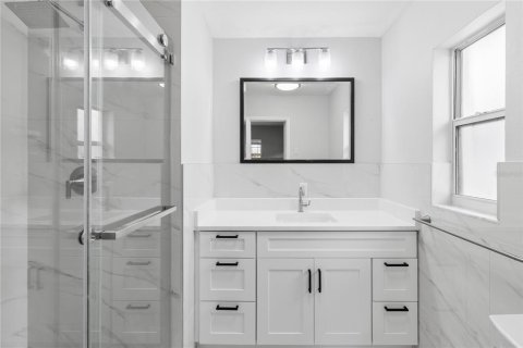 Villa ou maison à louer à Seminole, Floride: 3 chambres, 177.07 m2 № 2391274 - photo 25