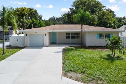 Villa ou maison à Seminole, Floride 3 chambres, 177.07 m2 № 2391274