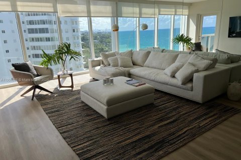 Снять в аренду кондоминиум в Бэл-Харбор, Флорида 1 спальня, 83.24м2, № 1952963 - фото 3