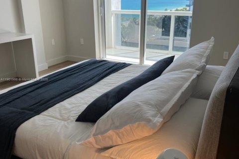 Снять в аренду кондоминиум в Бэл-Харбор, Флорида 1 спальня, 83.24м2, № 1952963 - фото 6