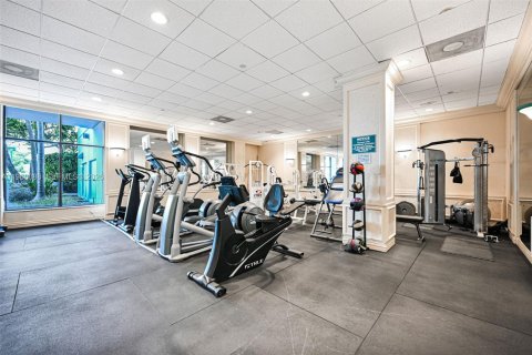 Condo in Miami Beach, Florida, 1 bedroom  № 2031750 - photo 30