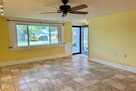 Villa ou maison à louer à Holiday, Floride: 3 chambres, 122.63 m2 № 1835354 - photo 6