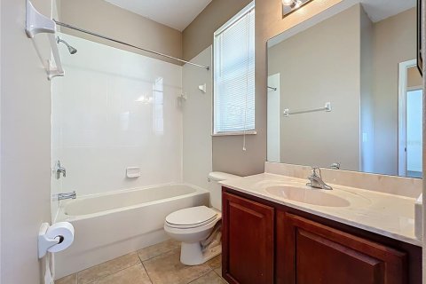 House in Orlando, Florida 5 bedrooms, 320.98 sq.m. № 1656967 - photo 26