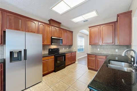 House in Orlando, Florida 5 bedrooms, 320.98 sq.m. № 1656967 - photo 19
