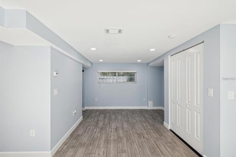 Immobilier commercial à vendre à Saint Petersburg, Floride: 4 chambres, 264.49 m2 № 1771527 - photo 27