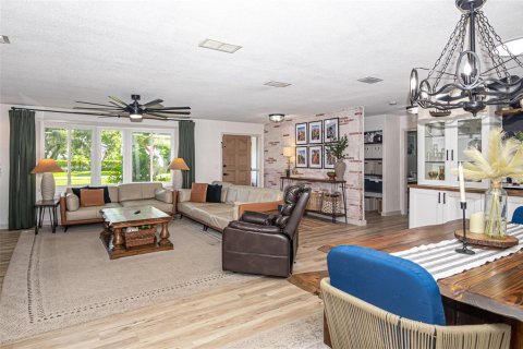 Villa ou maison à vendre à Ormond Beach, Floride: 4 chambres, 195.93 m2 № 1852570 - photo 8