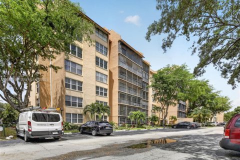 Condo à Lauderhill, Floride, 1 chambre № 2089517