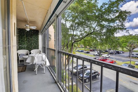 Copropriété à vendre à Lauderhill, Floride: 1 chambre, 72.46 m2 № 2089517 - photo 28