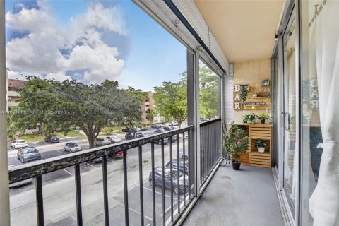 Copropriété à vendre à Lauderhill, Floride: 1 chambre, 72.46 m2 № 2089517 - photo 27