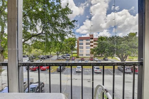 Copropriété à vendre à Lauderhill, Floride: 1 chambre, 72.46 m2 № 2089517 - photo 30