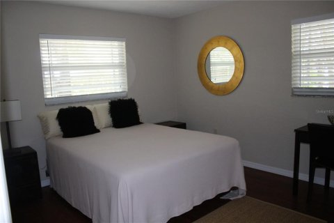 Casa en alquiler en Sarasota, Florida, 3 dormitorios, 185.8 m2 № 1774689 - foto 22