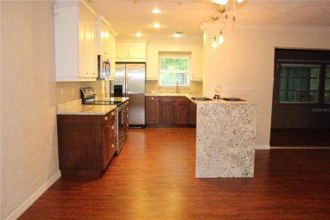 Casa en alquiler en Sarasota, Florida, 3 dormitorios, 185.8 m2 № 1774689 - foto 7