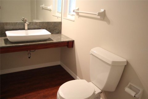 Casa en alquiler en Sarasota, Florida, 3 dormitorios, 185.8 m2 № 1774689 - foto 29