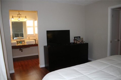 Casa en alquiler en Sarasota, Florida, 3 dormitorios, 185.8 m2 № 1774689 - foto 18