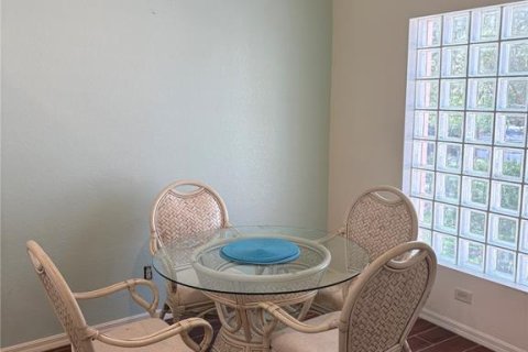 Copropriété à vendre à Bonita Springs, Floride: 2 chambres, 91.32 m2 № 1831301 - photo 16