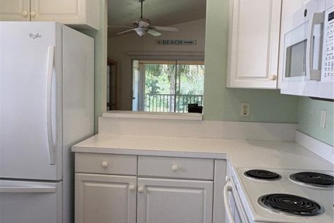 Copropriété à vendre à Bonita Springs, Floride: 2 chambres, 91.32 m2 № 1831301 - photo 11