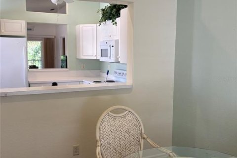 Copropriété à vendre à Bonita Springs, Floride: 2 chambres, 91.32 m2 № 1831301 - photo 15