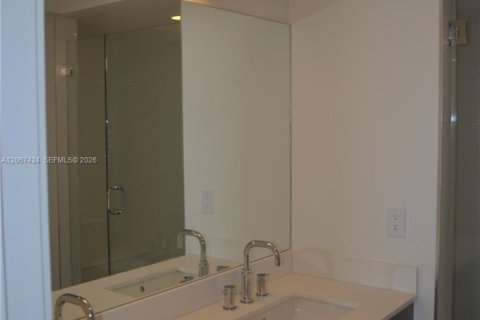 Condo in Doral, Florida, 3 bedrooms  № 2339855 - photo 21