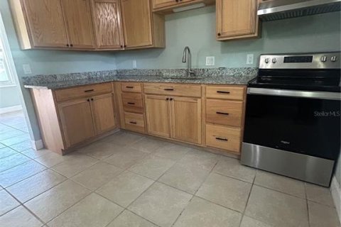 Commercial property in Casselberry, Florida 24 bedrooms, 140.28 sq.m. № 1816803 - photo 20