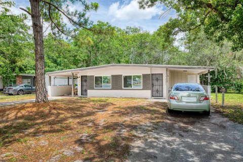 Commercial property in Casselberry, Florida 24 bedrooms, 140.28 sq.m. № 1816803 - photo 9