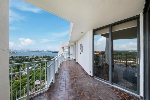 Купить кондоминиум в Майами, Флорида 2 спальни, 142.88м2, № 1838697 - фото 1