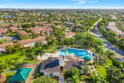 Villa ou maison à vendre à Pembroke Pines, Floride: 3 chambres, 158.77 m2 № 2009306 - photo 29