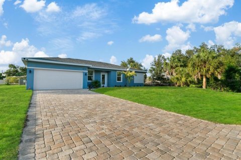 Casa en venta en Port Charlotte, Florida, 4 dormitorios, 151.99 m2 № 1538940 - foto 4