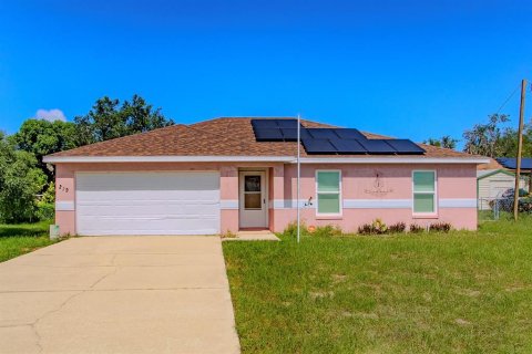 House in Babson Park, Florida 3 bedrooms, 135.82 sq.m. № 1914174 - photo 1
