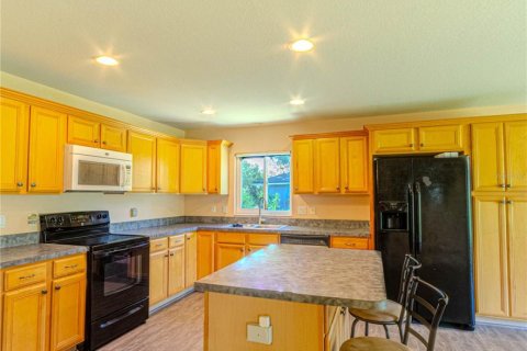 House in Babson Park, Florida 3 bedrooms, 135.82 sq.m. № 1914174 - photo 9
