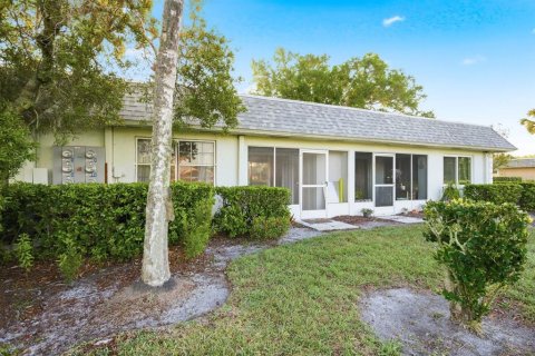 Casa en venta en New Port Richey, Florida, 2 dormitorios, 76.83 m2 № 2198702 - foto 28