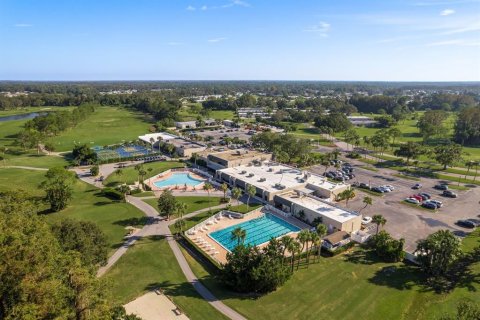 Casa en venta en New Port Richey, Florida, 2 dormitorios, 76.83 m2 № 2198702 - foto 2