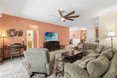 Villa ou maison à vendre à Four Corners, Floride: 4 chambres, 212.47 m2 № 2216987 - photo 5