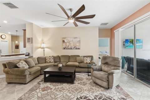 Villa ou maison à vendre à Four Corners, Floride: 4 chambres, 212.47 m2 № 2216987 - photo 6