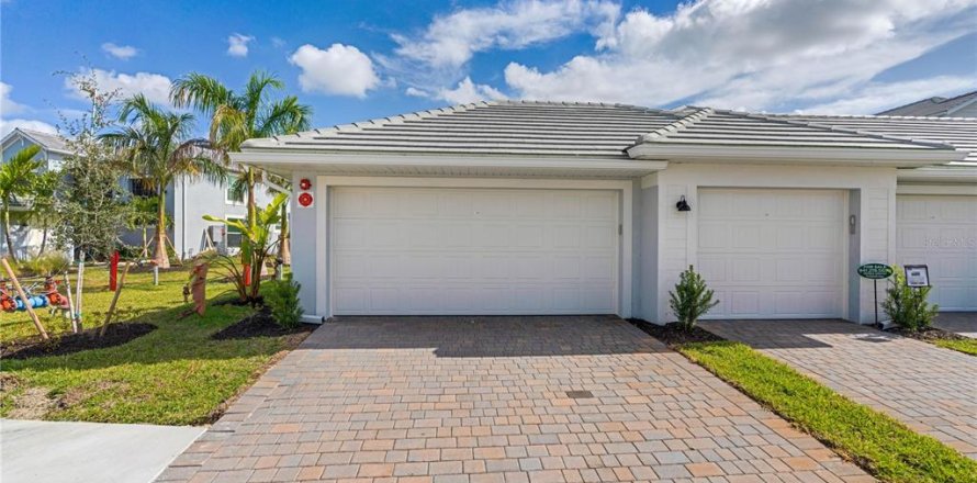 Condominio en Punta Gorda, Florida, 2 dormitorios № 1820905