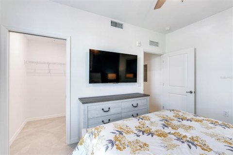 Condominio en alquiler en Punta Gorda, Florida, 2 dormitorios, 153.75 m2 № 1820905 - foto 13