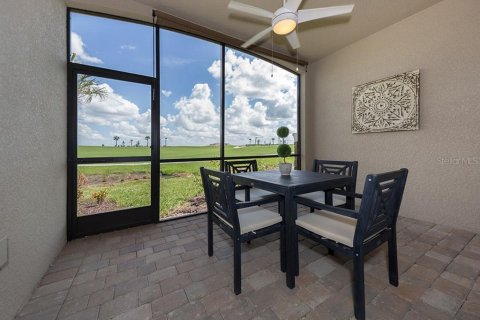 Condo in Bradenton, Florida, 2 bedrooms  № 1751836 - photo 26