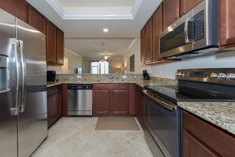 Condo in Bradenton, Florida, 2 bedrooms  № 1751836 - photo 14