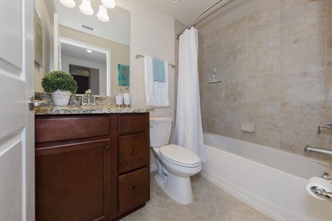 Condo in Bradenton, Florida, 2 bedrooms  № 1751836 - photo 23